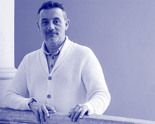 Retrato de Francisco J. Alonso Almeida, Director de Diversidad e Inclusión